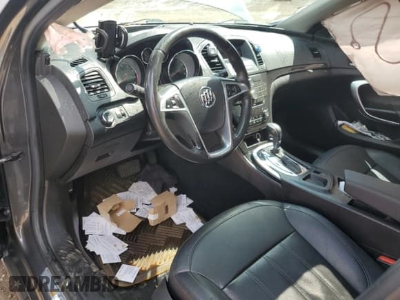 ✅ 2011 Buick Regal CXL RL2 • VIN: W04GP5EC7B1003849 • Lot: 70834635. Wystawiony na Copart z przebiegiem 105 807 mil. Bezpłatny archiwum sprzedaży aukcyjnych z USA i szczegółowy raport historii pojazdu na DreamBid. Zdjęcie 8.