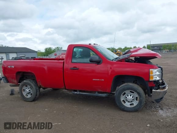 ✅ 2013 Chevrolet Silverado 2500HD Work Truck • VIN: 1GC0KVCG5DZ144211 • Lot: 42232055. Listed on IAAI with 27,235 mi. Free auction sales archive from the USA and detailed vehicle history report at DreamBid. Image 12.