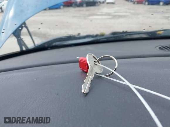 ✅ 2001 Dodge Dakota Sport • VIN: 1B7HG2AN21S194735 • Lot: 42182165. Wystawiony na IAAI z przebiegiem 163 350 mil. Bezpłatny archiwum sprzedaży aukcyjnych z USA i szczegółowy raport historii pojazdu na DreamBid. Zdjęcie 11.