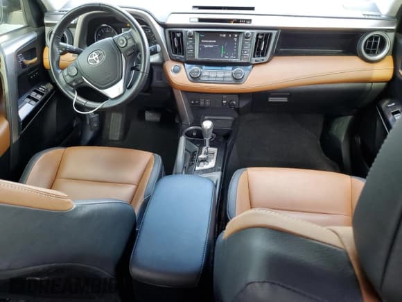 ✅ 2018 Toyota RAV4 Limited • VIN: JTMYFREV4JJ201504 • Lot: 91853185. Listed on Copart with 32,997 mi. Free auction sales archive from the USA and detailed vehicle history report at DreamBid. Image 8.