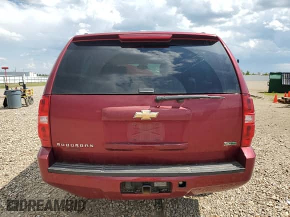 2010 Chevrolet Suburban LT z VIN 1GNUKJE30AR244983, wystawiony jako Copart lot #61648495 z przebiegiem 154 958 mil mil oraz Szkoda całkowita • Salvage title. Historia ofert i sprzedaży dostępna na DreamBid. Obrazek 6.