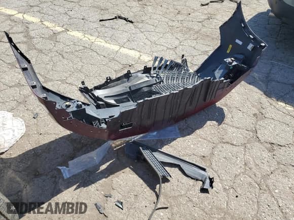 ✅ 2015 Buick LaCrosse Leather • VIN: 1G4GB5G32FF268359 • Lot: 71908815. Wystawiony na Copart z przebiegiem 91 519 mil. Bezpłatny archiwum sprzedaży aukcyjnych z USA i szczegółowy raport historii pojazdu na DreamBid. Zdjęcie 12.