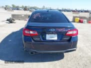 ✅ 2018 Subaru Legacy Premium • VIN: 4S3BNAF69J3002969 • Lot: 43485508. Wystawiony na IAAI z przebiegiem 117 587 mil. Bezpłatny archiwum sprzedaży aukcyjnych z USA i szczegółowy raport historii pojazdu na DreamBid. Zdjęcie 17.