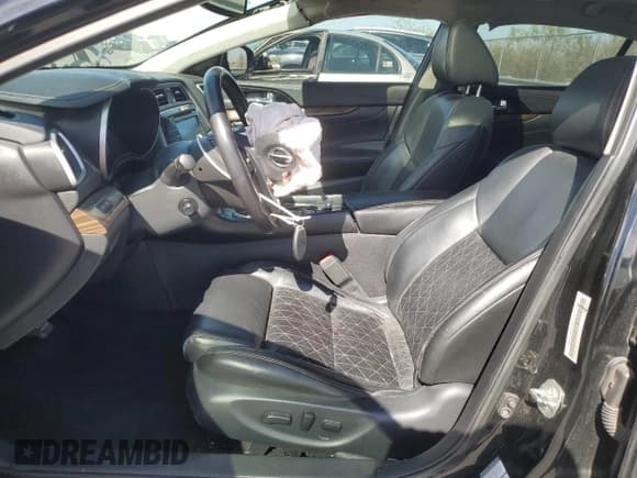 ✅ 2016 Nissan Maxima SR • VIN: 1N4AA6AP9GC380857 • Lot: 58336855. Wystawiony na Copart z przebiegiem 164 837 mil. Bezpłatny archiwum sprzedaży aukcyjnych z USA i szczegółowy raport historii pojazdu na DreamBid. Zdjęcie 7.