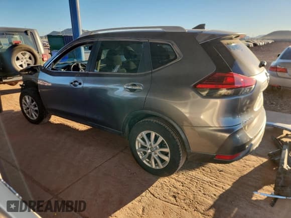 ✅ 2017 Nissan Rogue SV • VIN: KNMAT2MT8HP540064 • Lot: 82533885. Listed on Copart with 144,310 mi. Free auction sales archive from the USA and detailed vehicle history report at DreamBid. Image 2.