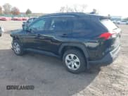 ✅ 2021 Toyota RAV4 LE • VIN: 2T3F1RFV0MC168707 • Лот: 43640558. Опубликован ранее на IAAI с пробегом 50 969 миль. Бесплатный доступ к архиву аукционных продаж из США и подробный отчёт об истории автомобиля на DreamBid. Изображение 3.