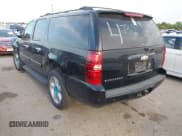 ✅ 2008 Chevrolet Suburban LTZ • VIN: 3GNFC16058G225852 • Лот: 43115717. Опубликован ранее на IAAI с пробегом 119 308 миль. Бесплатный доступ к архиву аукционных продаж из США и подробный отчёт об истории автомобиля на DreamBid. Изображение 3.