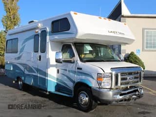 ✅ 2014 Ford Econoline Commercial • VIN: 1FDXE4FS8EDA16944 • Lot: 93054945. Wystawiony na Copart z przebiegiem 22 175 mil. Bezpłatny archiwum sprzedaży aukcyjnych z USA i szczegółowy raport historii pojazdu na DreamBid. Zdjęcie 1.