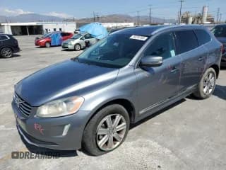 ✅ 2016 Volvo XC60 T6 • VIN: YV4902RK3G2829468 • Lot: 70220765. Wystawiony na Copart z przebiegiem 206 175 mil. Bezpłatny archiwum sprzedaży aukcyjnych z USA i szczegółowy raport historii pojazdu na DreamBid. Zdjęcie 1.