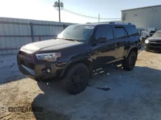 ✅ 2022 Toyota 4Runner SR5 • VIN: JTEEU5JR2N5269305 • Lot: 80765035. Wystawiony na Copart z przebiegiem 43 728 mil. Bezpłatny archiwum sprzedaży aukcyjnych z USA i szczegółowy raport historii pojazdu na DreamBid. Zdjęcie 1.
