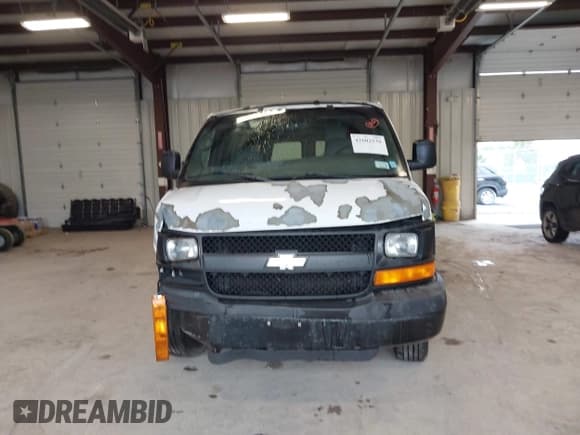 ✅ 2009 Chevrolet Express Cargo • VIN: 1GCGG25C691137038 • Lot: 42602538. Listed on IAAI with 200,648 mi. Free auction sales archive from the USA and detailed vehicle history report at DreamBid. Image 12.