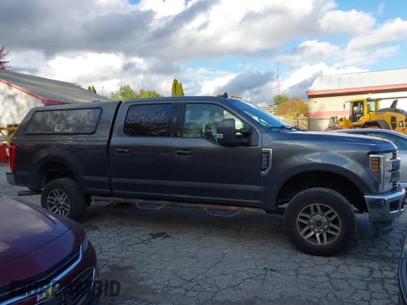 ✅ 2019 Ford F-250 XL • VIN: 1FT7W2B6XKEC46795 • Lot: 43429518. Listed on IAAI with 171,575 mi. Free auction sales archive from the USA and detailed vehicle history report at DreamBid. Image 13.