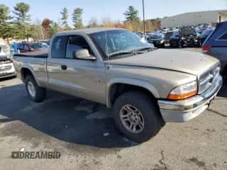 2002 Dodge Dakota SLT с VIN 1B7GG42N62S675417, выставлен на аукционе Copart как лот 77532914 с пробегом 133 142 миль миль и Чистый • Clean title. История ставок и продаж доступна на DreamBid. Изображение 4.