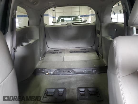 ✅ 2015 Honda Odyssey EX-L • VIN: 5FNRL5H63FB112113 • Lot: 93909985. Wystawiony na Copart z przebiegiem 119 099 mil. Bezpłatny archiwum sprzedaży aukcyjnych z USA i szczegółowy raport historii pojazdu na DreamBid. Zdjęcie 10.