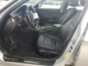 ✅ 2011 BMW 3 Series 328i xDrive • VIN: WBAUU3C5XBA541436 • Лот: 70177225. Опубликован ранее на Copart с пробегом Не указан. Бесплатный доступ к архиву аукционных продаж из США и подробный отчёт об истории автомобиля на DreamBid. Изображение 7.