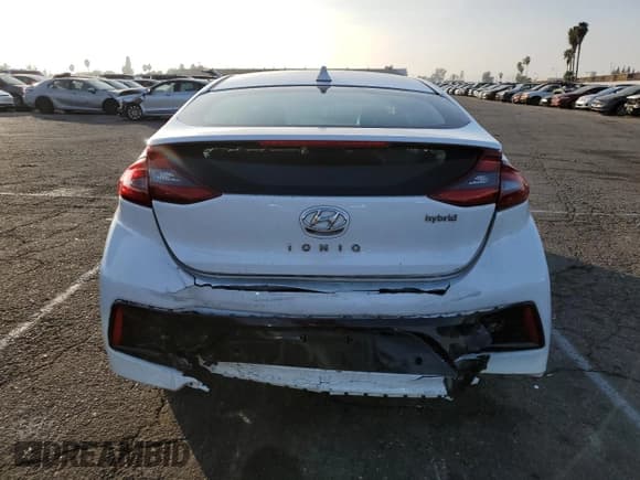 ✅ 2019 Hyundai Ioniq Limited • VIN: KMHC05LC7KU138724 • Lot: 86865234. Wystawiony na Copart z przebiegiem 67 042 mil. Bezpłatny archiwum sprzedaży aukcyjnych z USA i szczegółowy raport historii pojazdu na DreamBid. Zdjęcie 6.