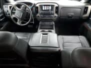 ✅ 2017 GMC Sierra 1500 Denali • VIN: 3GTU2PEJ4HG470819 • Lot: 90049015. Wystawiony na Copart z przebiegiem 90 810 mil. Bezpłatny archiwum sprzedaży aukcyjnych z USA i szczegółowy raport historii pojazdu na DreamBid. Zdjęcie 8.