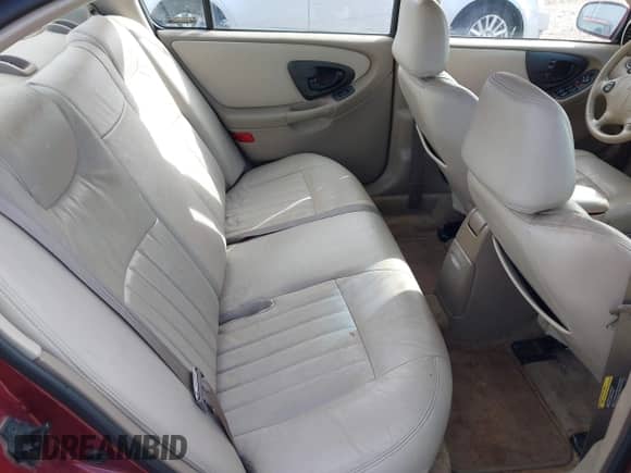 2002 Chevrolet Malibu LS z VIN 1G1NE52J02M546473, wystawiony jako IAAI lot #41551575 z przebiegiem 83 193 mil mil oraz . Historia ofert i sprzedaży dostępna na DreamBid. Obrazek 8.