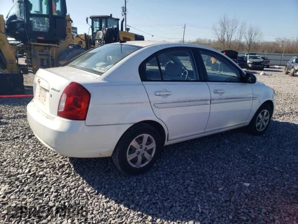✅ 2008 Hyundai Accent GLS • VIN: KMHCN46C38U250565 • Лот: 45322385. Опубликован ранее на Copart с пробегом 84 618 миль. Бесплатный доступ к архиву аукционных продаж из США и подробный отчёт об истории автомобиля на DreamBid. Изображение 3.