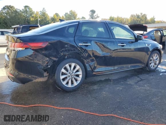 ✅ 2018 Kia Optima LX • VIN: 5XXGT4L37JG240813 • Lot: 91493215. Listed on Copart with 166,828 mi. Free auction sales archive from the USA and detailed vehicle history report at DreamBid. Image 3.