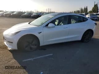 ✅ 2019 Tesla Model 3 Mid Range • VIN: 5YJ3E1EA0KF411960 • Lot: 91627825. Listed on Copart with 19,839 mi. Free auction sales archive from the USA and detailed vehicle history report at DreamBid. Image 1.