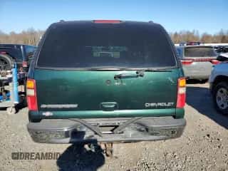 2003 Chevrolet Suburban Z71 с VIN 3GNFK16Z93G327424, выставлен на аукционе Copart как лот 78700074 с пробегом Не указан миль и Чистый • Clean title. История ставок и продаж доступна на DreamBid. Изображение 6.