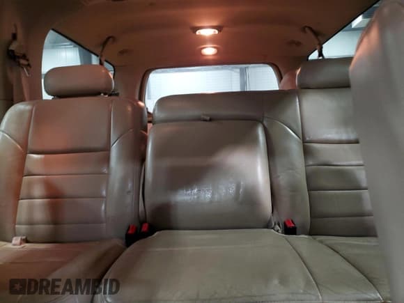 ✅ 2002 Ford Excursion Limited • VIN: 1FMNU43S22EB80551 • Лот: 44629455. Опубликован ранее на Copart с пробегом 182 013 миль. Бесплатный доступ к архиву аукционных продаж из США и подробный отчёт об истории автомобиля на DreamBid. Изображение 10.