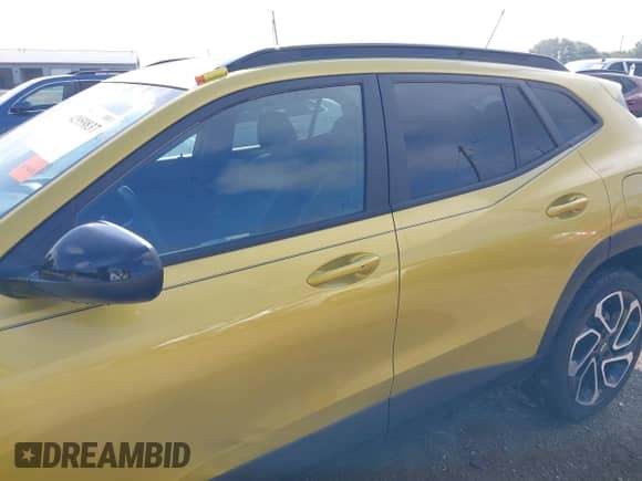 2024 Chevrolet Trax 2RS with VIN KL77LJE24RC187600, listed as a IAAI auction lot 42959837 with 8,534 mi miles and . Bid and sale history available at DreamBid. Image 14.