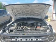 ✅ 2021 Ford Bronco • VIN: 1FMDE5BH6MLA80102 • Lot: 42126680. Wystawiony na IAAI z przebiegiem 67 913 mil. Bezpłatny archiwum sprzedaży aukcyjnych z USA i szczegółowy raport historii pojazdu na DreamBid. Zdjęcie 10.