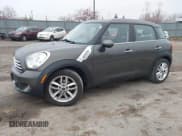 ✅ 2012 MINI Countryman • VIN: WMWZB3C57CWM05166 • Lot: 43755691. Wystawiony na IAAI z przebiegiem 202 490 mil. Bezpłatny archiwum sprzedaży aukcyjnych z USA i szczegółowy raport historii pojazdu na DreamBid. Zdjęcie 2.