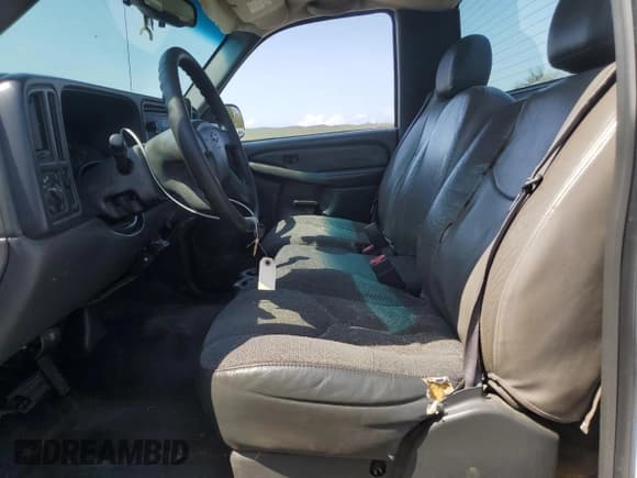 ✅ 2003 Chevrolet Silverado 1500 LS • VIN: 1GCEC14X83Z200893 • Лот: 66647095. Опубликован ранее на Copart с пробегом 126 840 миль. Бесплатный доступ к архиву аукционных продаж из США и подробный отчёт об истории автомобиля на DreamBid. Изображение 7.