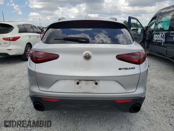 ✅ 2020 Alfa Romeo Stelvio • VIN: ZASPAJAN9L7C75607 • Lot: 64188735. Wystawiony na Copart z przebiegiem 128 264 mil. Bezpłatny archiwum sprzedaży aukcyjnych z USA i szczegółowy raport historii pojazdu na DreamBid. Zdjęcie 6.