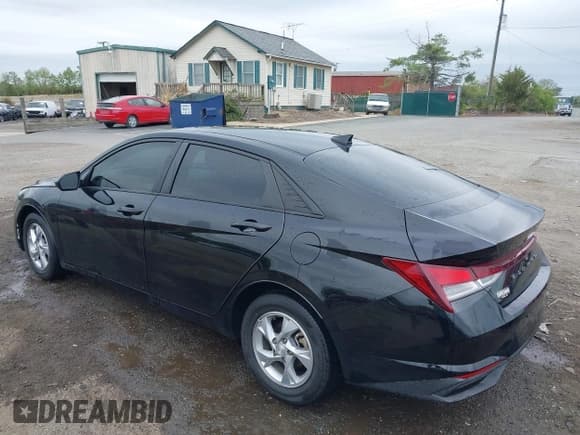 ✅ 2021 Hyundai Elantra SE • VIN: KMHLL4AGXMU105372 • Lot: 42045638. Listed on IAAI with 60,334 mi. Free auction sales archive from the USA and detailed vehicle history report at DreamBid. Image 3.