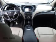 ✅ 2017 Hyundai Santa Fe 2.4L • VIN: 5NMZUDLB3HH037412 • Лот: 42044163. Опубликован ранее на Copart с пробегом 86 318 миль. Бесплатный доступ к архиву аукционных продаж из США и подробный отчёт об истории автомобиля на DreamBid. Изображение 8.