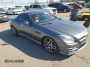 ✅ 2016 Mercedes-Benz SLK 350 • VIN: WDDPK5HA0GF117609 • Lot: 47100995. Wystawiony na Copart z przebiegiem 41 556 mil. Bezpłatny archiwum sprzedaży aukcyjnych z USA i szczegółowy raport historii pojazdu na DreamBid. Zdjęcie 4.