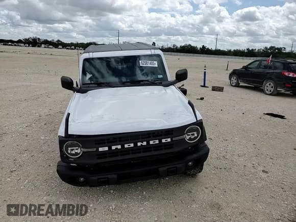 ✅ 2024 Ford Bronco Black Diamond • VIN: 1FMDE1AH8RLA95282 • Lot: 62081405. Listed on Copart with 5,446 mi. Free auction sales archive from the USA and detailed vehicle history report at DreamBid. Image 14.