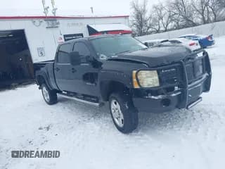 ✅ 2014 Chevrolet Silverado 2500HD LTZ • VIN: 1GC1KYE8XEF119934 • Лот: 41251936. Опубликован ранее на IAAI с пробегом 218 943 миль. Бесплатный доступ к архиву аукционных продаж из США и подробный отчёт об истории автомобиля на DreamBid. Изображение 1.