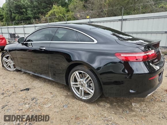 ✅ 2019 Mercedes-Benz E 450 • VIN: WDD1J6JB9KF117683 • Lot: 63337815. Listed on Copart with 44,441 mi. Free auction sales archive from the USA and detailed vehicle history report at DreamBid. Image 2.