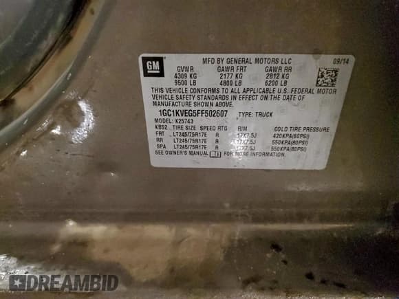 ✅ 2015 Chevrolet Silverado 2500HD LT • VIN: 1GC1KVEG5FF502607 • Lot: 94646955. Listed on Copart with 337,043 mi. Free auction sales archive from the USA and detailed vehicle history report at DreamBid. Image 12.