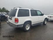 ✅ 1998 Ford Explorer XL • VIN: 1FMZU34X5WZB88907 • Лот: 60111215. Опубликован ранее на Copart с пробегом 128 492 миль. Бесплатный доступ к архиву аукционных продаж из США и подробный отчёт об истории автомобиля на DreamBid. Изображение 3.