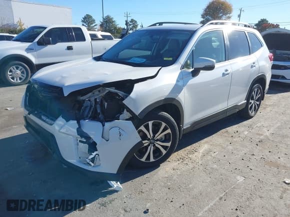 ✅ 2023 Subaru Forester Limited • VIN: JF2SKAPC7PH539544 • Lot: 43662056. Listed on IAAI with 33,827 mi. Free auction sales archive from the USA and detailed vehicle history report at DreamBid. Image 2.