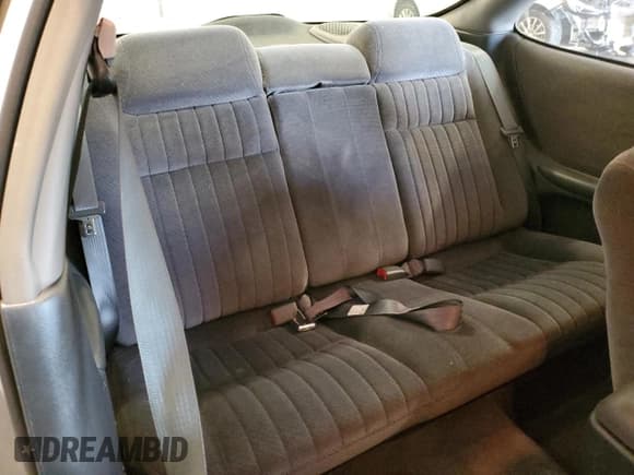 ✅ 2001 Pontiac Grand Prix GT • VIN: 1G2WP12K61F175091 • Lot: 71577405. Listed on Copart with 147,405 mi. Free auction sales archive from the USA and detailed vehicle history report at DreamBid. Image 10.