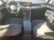 ✅ 2021 Kia K5 LXS • VIN: 5XXG14J23MG057669 • Лот: 82426595. Опубликован ранее на Copart с пробегом 114 145 миль. Бесплатный доступ к архиву аукционных продаж из США и подробный отчёт об истории автомобиля на DreamBid. Изображение 8.