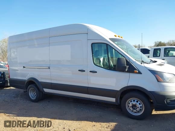 ✅ 2023 Ford Transit Cargo • VIN: 1FTBF4U80PKA47025 • Лот: 41715521. Опубликован ранее на IAAI с пробегом 104 952 миль. Бесплатный доступ к архиву аукционных продаж из США и подробный отчёт об истории автомобиля на DreamBid. Изображение 13.