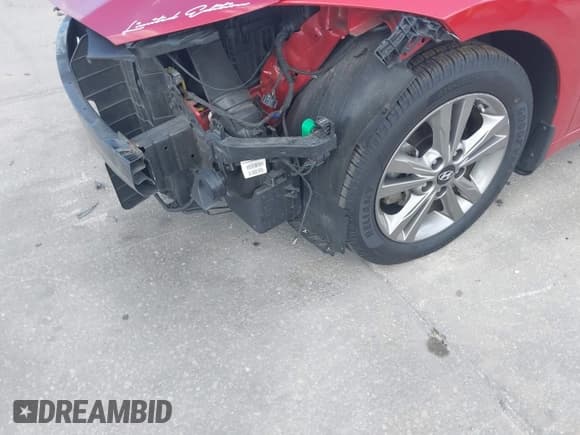 ✅ 2018 Hyundai Elantra Limited • VIN: 5NPD84LF6JH309042 • Lot: 41951054. Listed on IAAI with 142,344 mi. Free auction sales archive from the USA and detailed vehicle history report at DreamBid. Image 6.