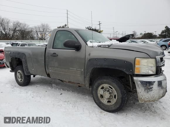 ✅ 2009 Chevrolet Silverado 2500HD LT • VIN: 1GCHK54K59E141281 • Лот: 88282065. Опубликован ранее на Copart с пробегом 276 295 миль. Бесплатный доступ к архиву аукционных продаж из США и подробный отчёт об истории автомобиля на DreamBid. Изображение 4.