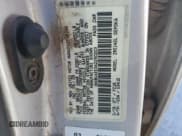 ✅ 2010 Toyota Corolla • VIN: 1NXBU4EE3AZ250203 • Lot: 70146915. Wystawiony na Copart z przebiegiem 286 916 mil. Bezpłatny archiwum sprzedaży aukcyjnych z USA i szczegółowy raport historii pojazdu na DreamBid. Zdjęcie 13.