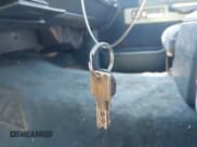 ✅ 1991 GMC Sierra 1500 • VIN: 2GTHC39N2M1512024 • Lot: 42133143. Wystawiony na IAAI z przebiegiem 216 701 mil. Bezpłatny archiwum sprzedaży aukcyjnych z USA i szczegółowy raport historii pojazdu na DreamBid. Zdjęcie 11.