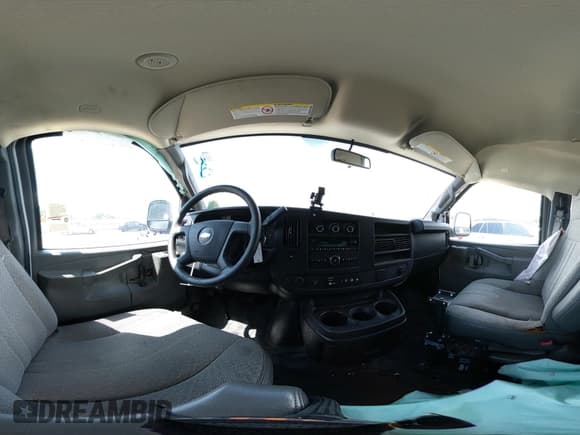 ✅ 2020 Chevrolet Express Cargo • VIN: 1GCWGAFG9L1207050 • Лот: 42549948. Опубликован ранее на IAAI с пробегом 81 623 миль. Бесплатный доступ к архиву аукционных продаж из США и подробный отчёт об истории автомобиля на DreamBid. Изображение 18.