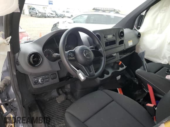 ✅ 2020 Mercedes-Benz Sprinter • VIN: W1W4EBHY6LT030247 • Lot: 82175434. Listed on Copart with Not provided. Free auction sales archive from the USA and detailed vehicle history report at DreamBid. Image 8.